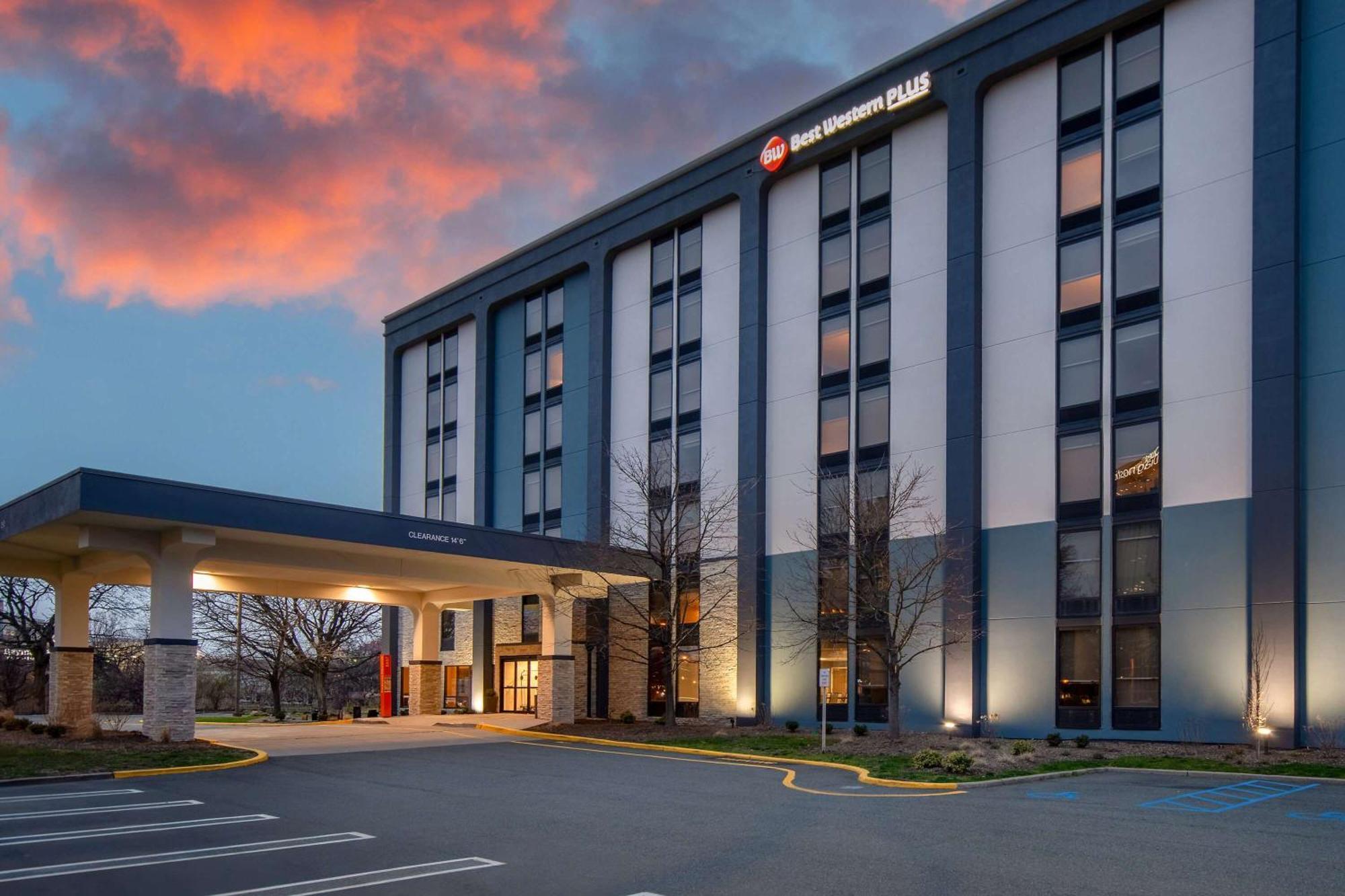 Best Western Plus Meadowlands ซีคอคัส ภายนอก รูปภาพ
