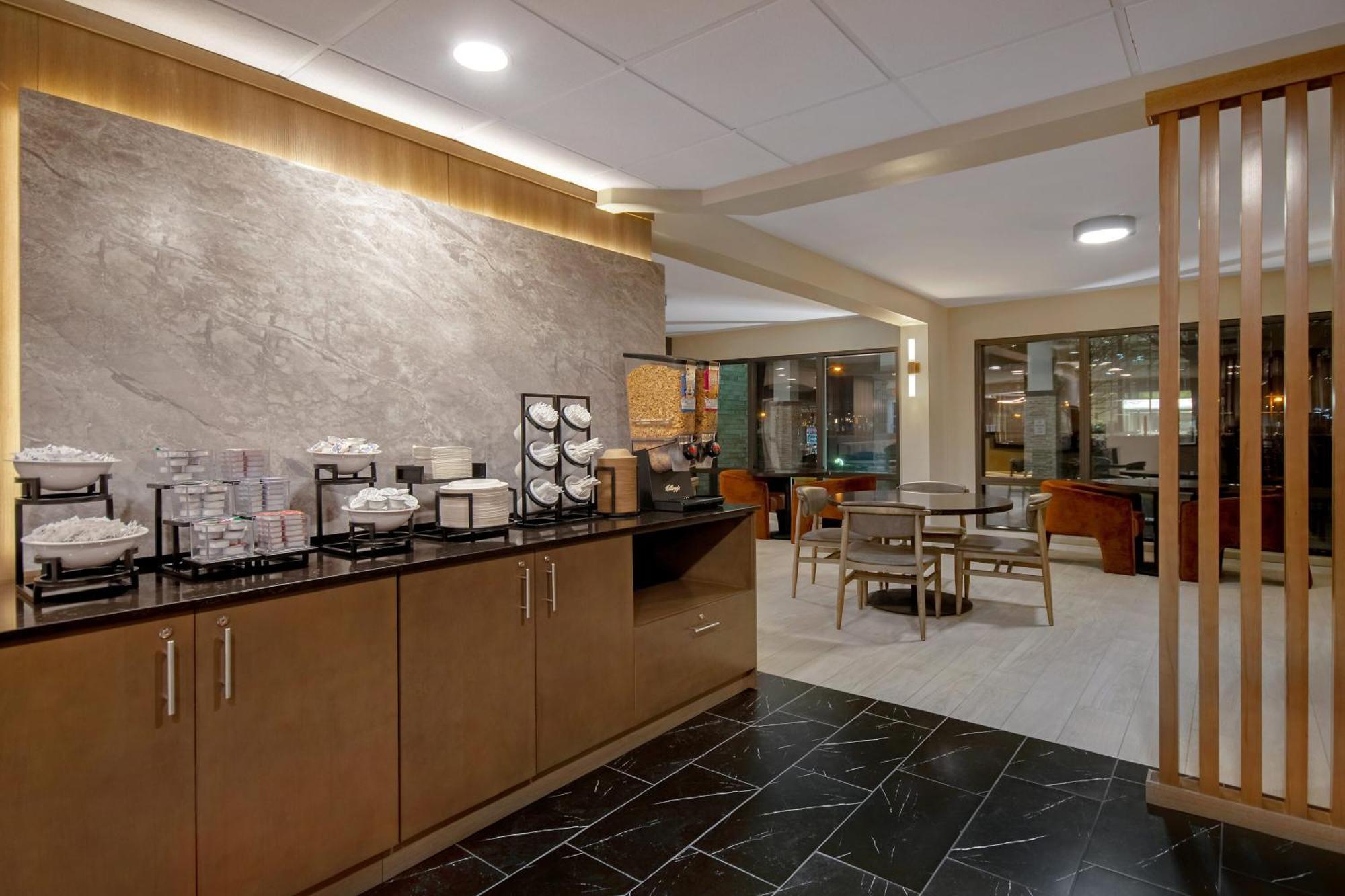 Best Western Plus Meadowlands ซีคอคัส ภายนอก รูปภาพ