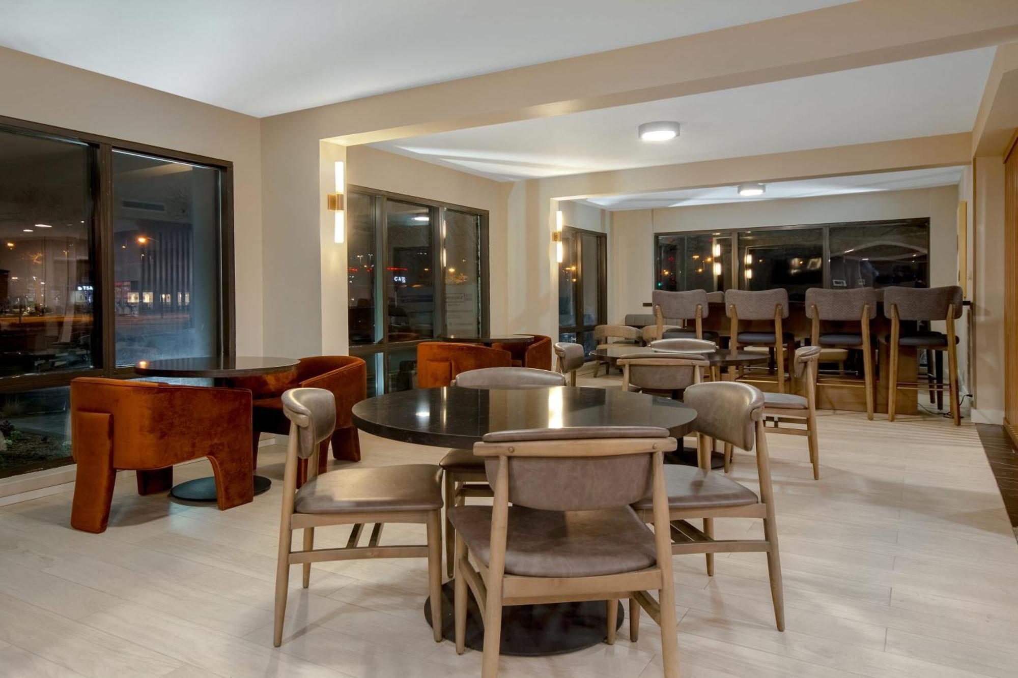Best Western Plus Meadowlands ซีคอคัส ภายนอก รูปภาพ
